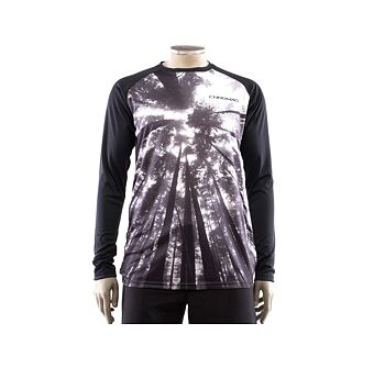 Chromag Dominion V3 - agent w lesie